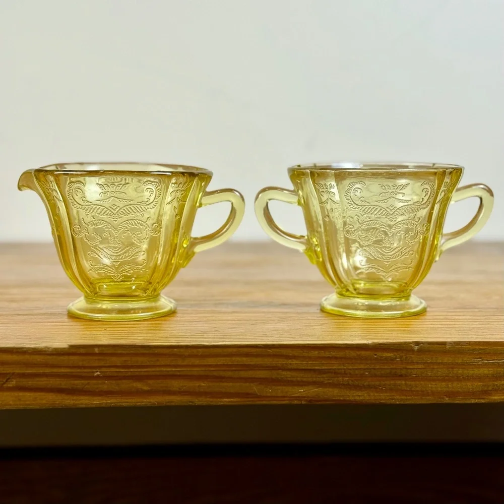 Vintage Federal Glass Patrician "Spoke" Creamer & Sugar Set |  Depression Glass - Picture 2 of 14